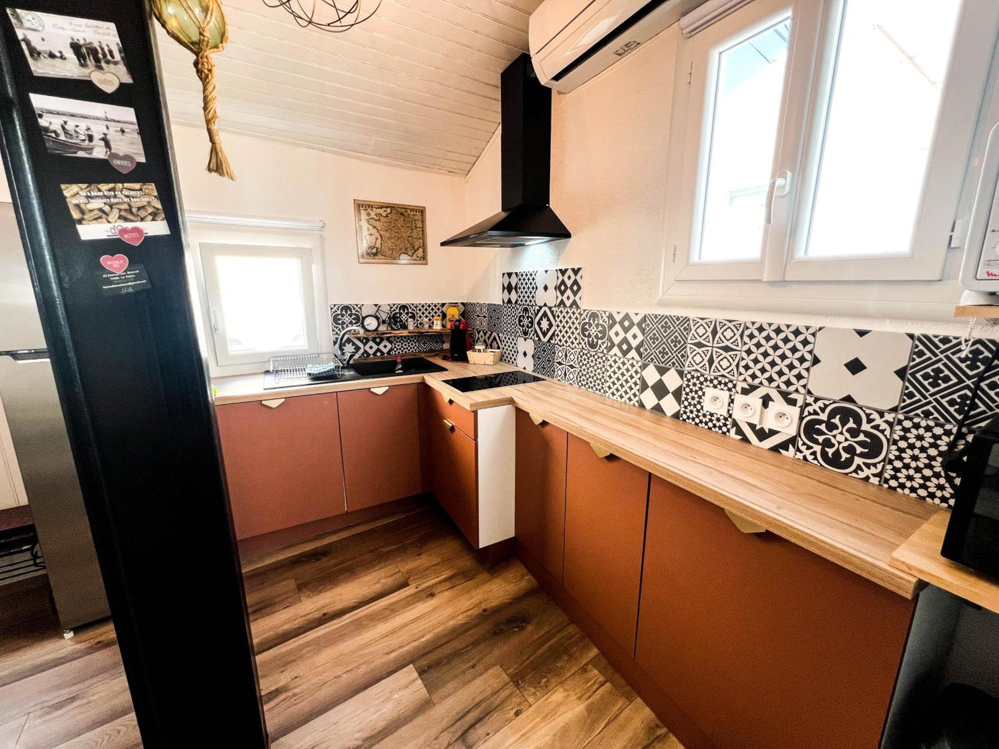 Maisonnette De Pecheur Chauffee Et Climatisee ปอร์-ลา-นูแวลล์ ภายนอก รูปภาพ