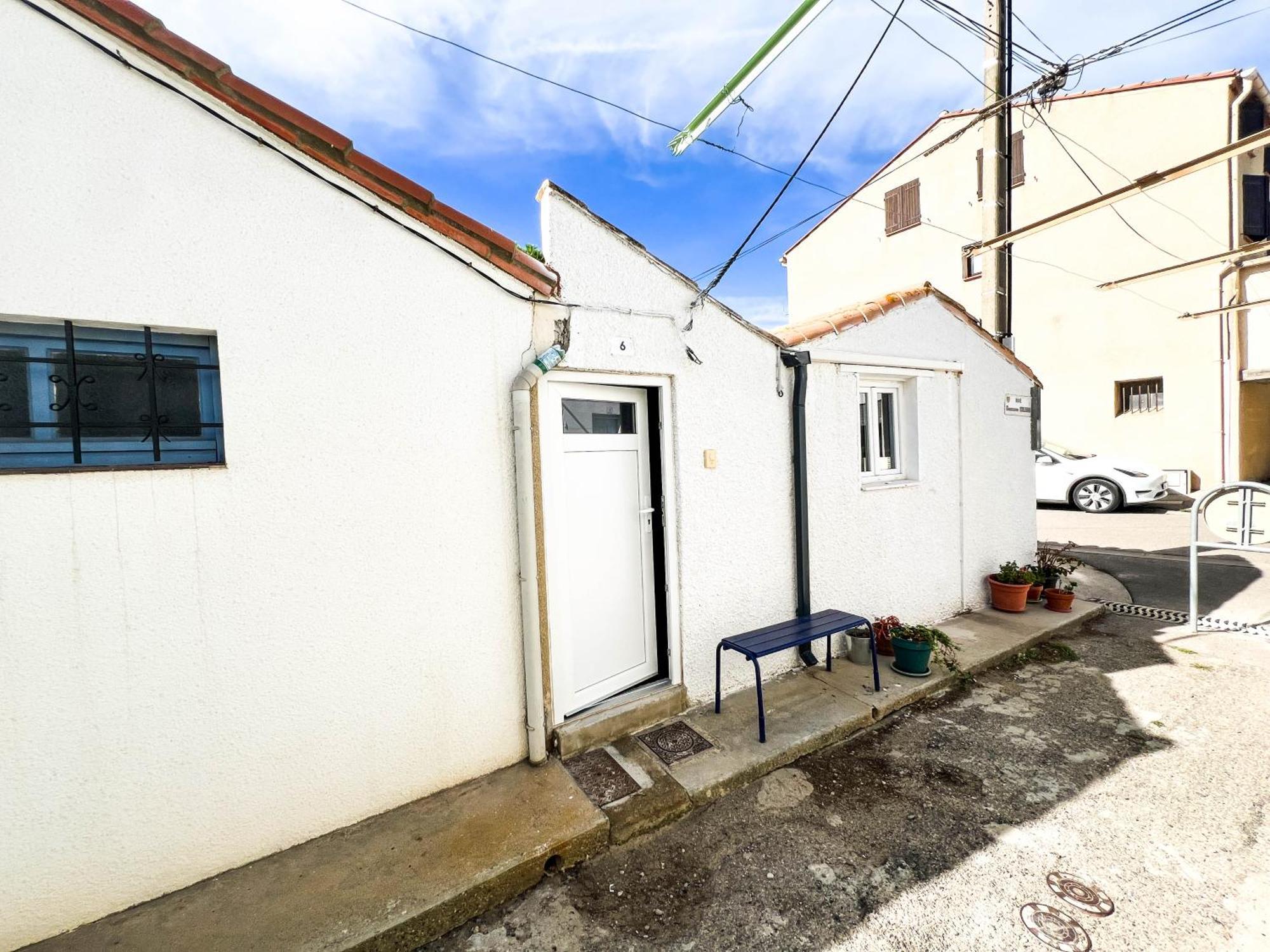 Maisonnette De Pecheur Chauffee Et Climatisee ปอร์-ลา-นูแวลล์ ภายนอก รูปภาพ